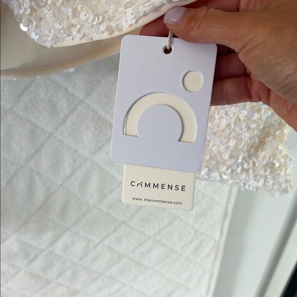 White Sequin Crop Blouse - Picture 3 of 4